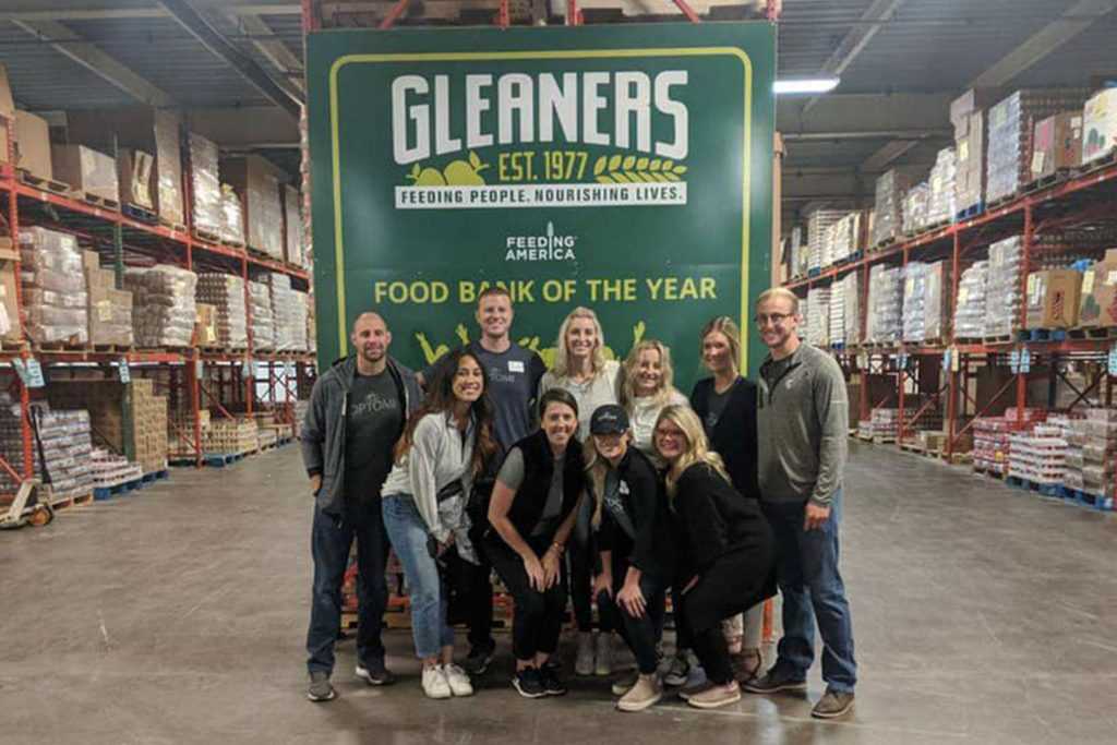 Detroit Spends the Day Volunteering at Gleaners Food Bank